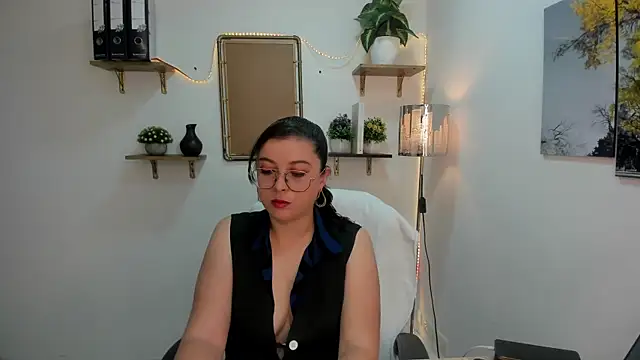 Victoria cg1 online show from January 2026 12:45:01 PM