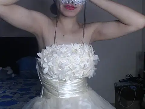 Hottie heer online show from February 2026 05:13:01 PM