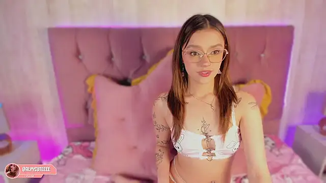 alyy cut3 online show from March 2026 08:11:02 PM