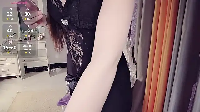 NolanMia online show from April 2026 12:35:01 AM