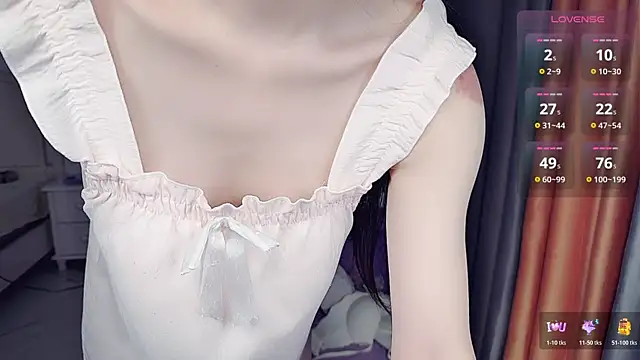 NolanMia online show from May 2026 01:53:01 AM