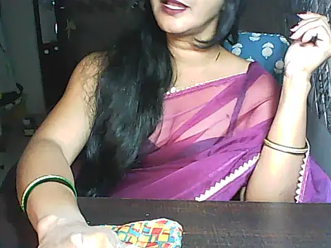 Snapshot of Tara-rathod05 chatting on January 2026 10:05:02 PM Tara-rathod05 online show from January 2026 10:05:02 PM