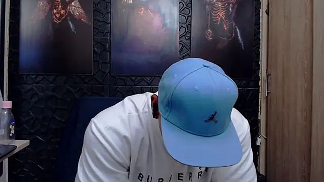 viktor herrera online show from March 2026 03:32:01 AM