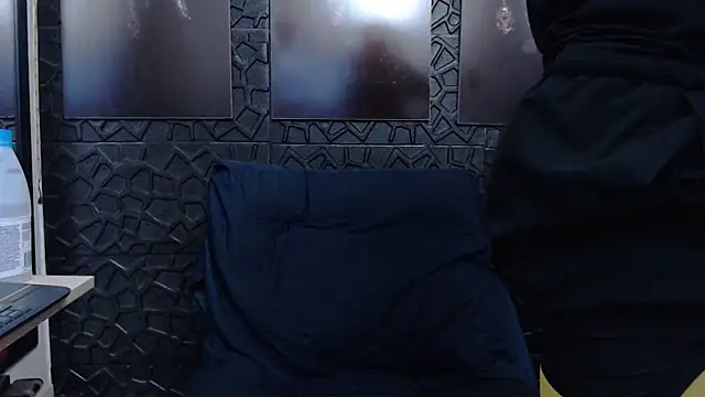 viktor herrera online show from March 2026 03:34:01 AM