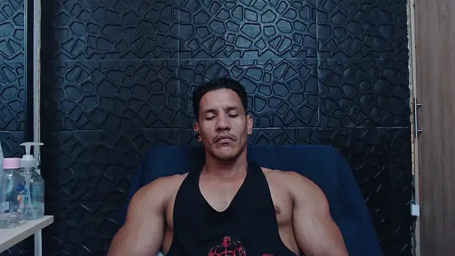 viktor herrera online show from January 2026 07:40:01 PM