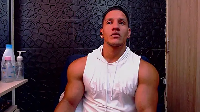 viktor herrera online show from February 2026 03:21:02 PM