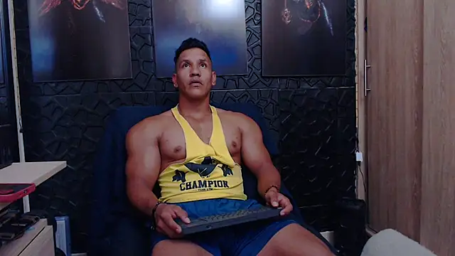 Snapshot of viktor_herrera chatting on June 2026 06:57:02 PM viktor herrera online show from June 2026 06:57:02 PM