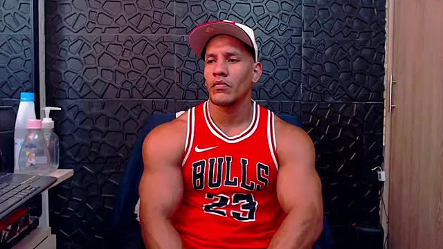 viktor herrera online show from February 2026 04:18:02 PM