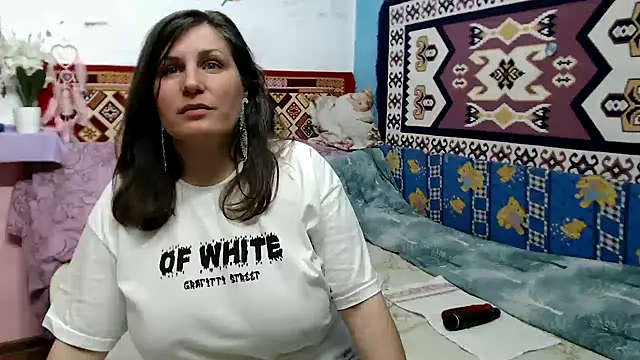 Adelinemilf online show from March 2026 02:34:02 PM