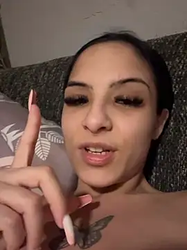 Evelin199 online show from February 2026 09:55:02 PM