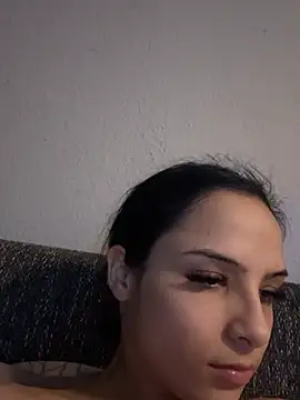 Evelin199 online show from February 2026 07:59:02 PM