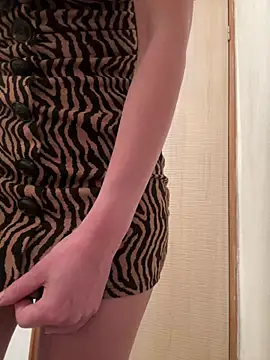 ElenaWhitmore online show from July 2026 09:36:02 PM