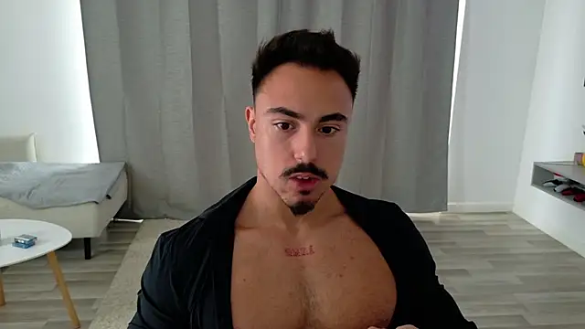 Snapshot of Master_Lukas chatting on May 2026 12:13:02 PM Master Lukas online show from May 2026 12:13:02 PM