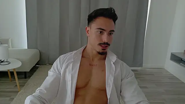 Snapshot of Master_Lukas chatting on May 2026 01:56:01 PM Master Lukas online show from May 2026 01:56:01 PM