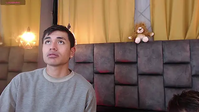 Maik Russo online show from February 2026 12:13:02 PM