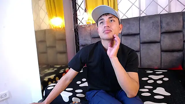 Maik Russo online show from February 2026 01:51:02 PM