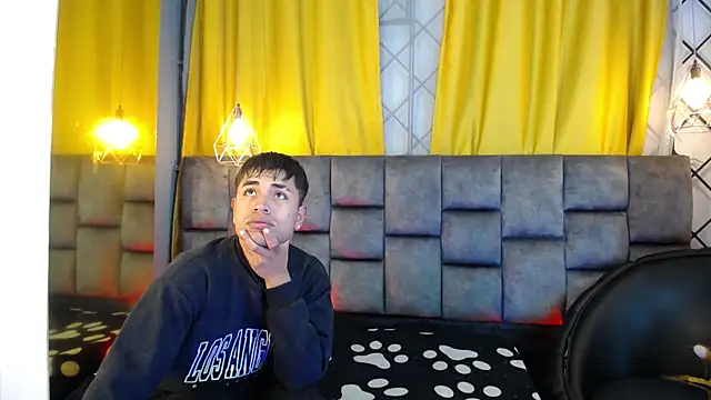 Maik Russo online show from March 2026 11:00:02 AM