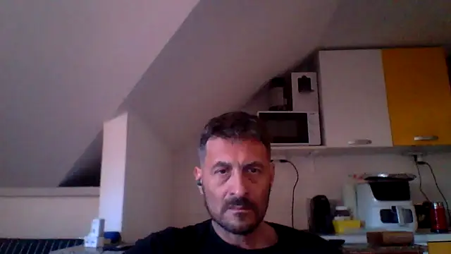 Snapshot of colosone chatting on May 2026 04:15:02 PM colosone online show from May 2026 04:15:02 PM