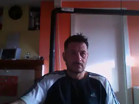 Snapshot of colosone chatting on March 2025 06:52:01 AM colosone online show from March 2025 06:52:01 AM