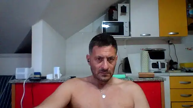 Snapshot of colosone chatting on May 2026 05:42:01 PM colosone online show from May 2026 05:42:01 PM