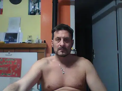 Snapshot of colosone chatting on February 2025 04:03:01 PM colosone online show from February 2025 04:03:01 PM