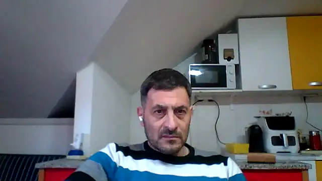 colosone online show from April 2026 04:13:02 PM