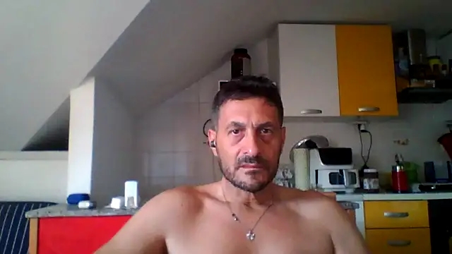 Snapshot of colosone chatting on June 2026 07:41:01 AM colosone online show from June 2026 07:41:01 AM