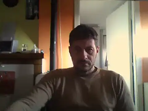 Snapshot of colosone chatting on February 2025 06:46:02 AM colosone online show from February 2025 06:46:02 AM