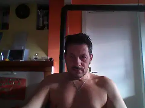 Snapshot of colosone chatting on March 2025 06:38:02 AM colosone online show from March 2025 06:38:02 AM