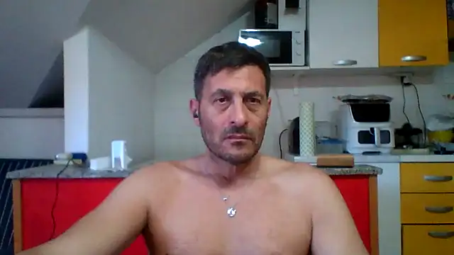 Snapshot of colosone chatting on May 2026 12:48:02 PM colosone online show from May 2026 12:48:02 PM