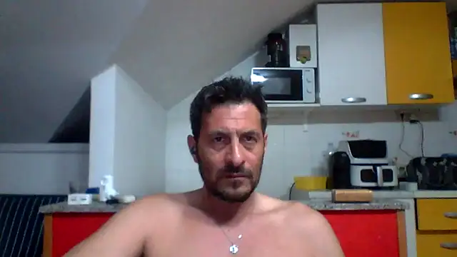 Snapshot of colosone chatting on April 2026 08:57:02 PM colosone online show from April 2026 08:57:02 PM