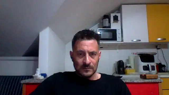 Snapshot of colosone chatting on May 2026 08:33:02 PM colosone online show from May 2026 08:33:02 PM