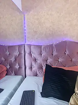 Missy 22  online show from March 2026 01:35:02 PM