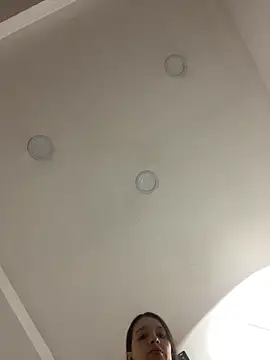 Violett hott  online show from April 2026 12:08:01 PM