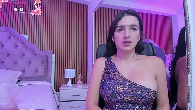 Violett hott  online show from March 2026 12:20:02 PM