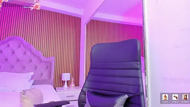 Violett hott  online show from March 2026 11:54:02 AM