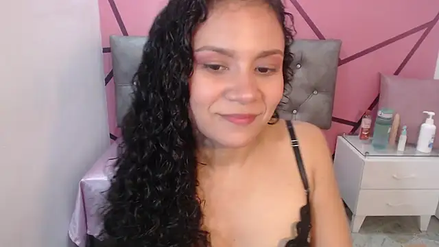 Little18Doll online show from May 2026 11:04:02 PM