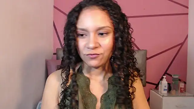 Little18Doll online show from May 2026 10:14:01 PM
