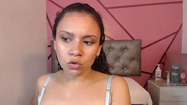 Little18Doll online show from May 2026 09:57:01 PM