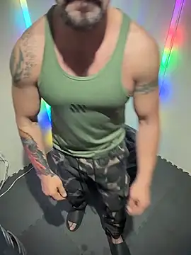 wolfbucker online show from April 2026 05:12:01 AM