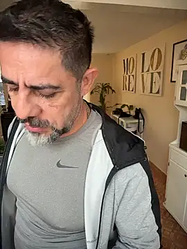 wolfbucker online show from March 2026 02:19:02 PM