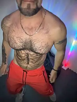 wolfbucker online show from March 2026 05:50:01 AM