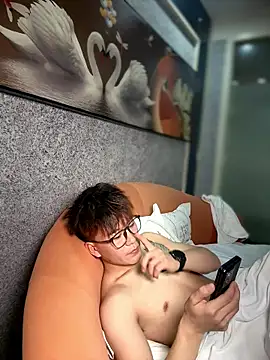 linfei123321 online show from January 2026 12:30:01 PM