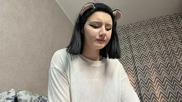 pinkfondnes online show from January 2026 07:50:02 PM