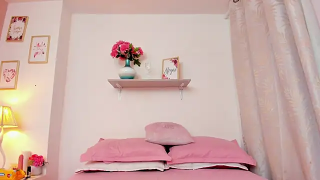 VictoriaGarret online show from March 2026 12:35:02 PM