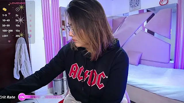 Snapshot of AprilSexx chatting on January 2026 01:17:02 PM AprilSexx online show from January 2026 01:17:02 PM