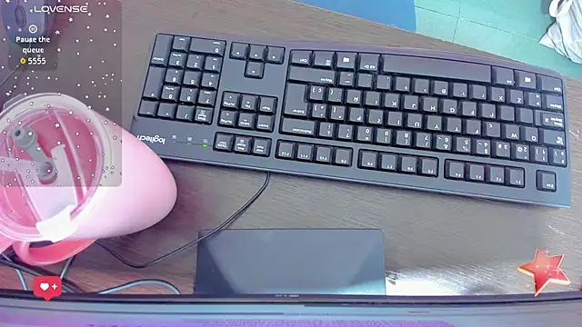 emilywilliis online show from February 2026 11:54:01 AM