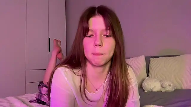 karalinhks online show from March 2026 06:14:01 PM