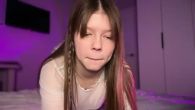 karalinhks online show from February 2026 10:53:01 PM