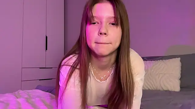 karalinhks online show from March 2026 04:07:01 PM